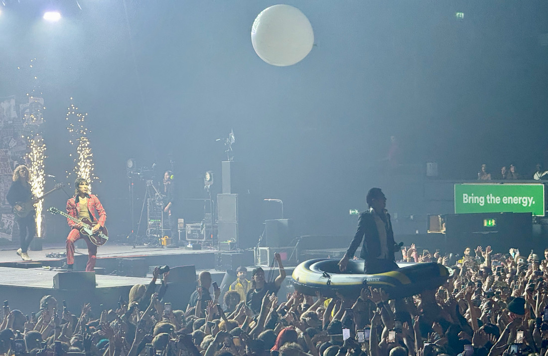 Crowd Surfing