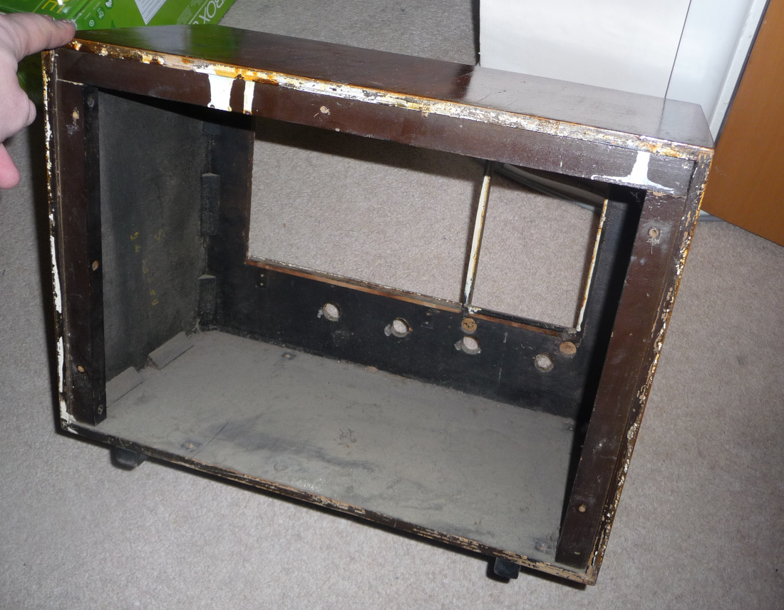 Radio Case 02
